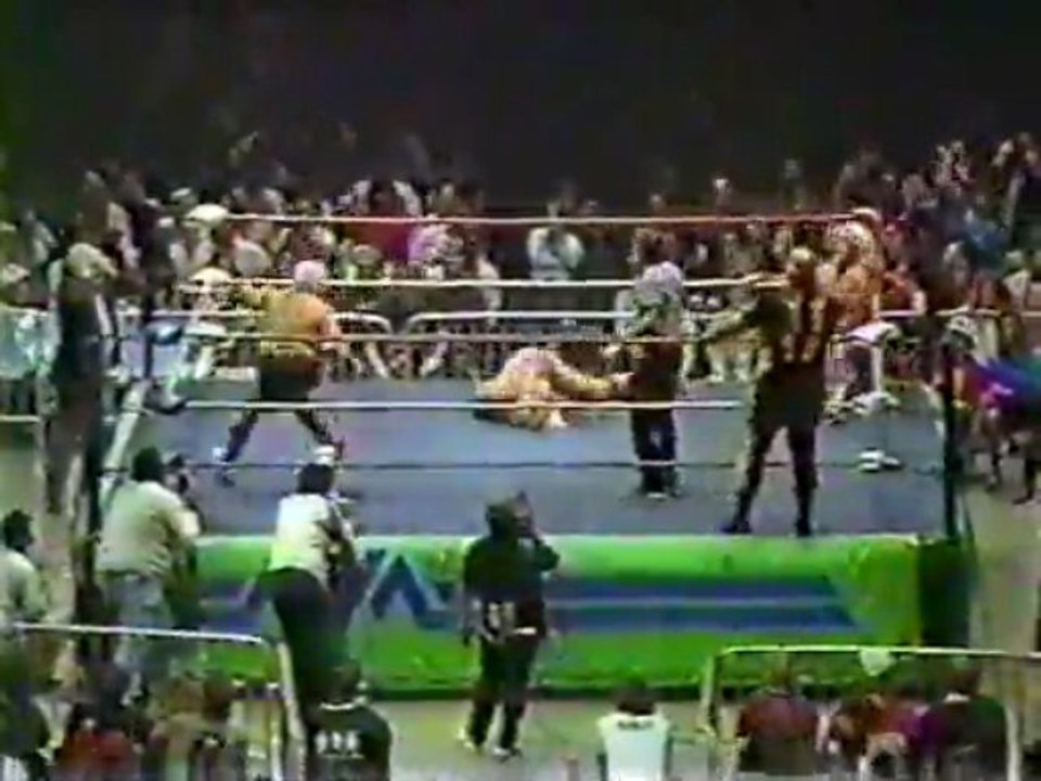 Ric Flair Barry Windham vs Dusty Rhodes Bam Bam Bigelow فيديو