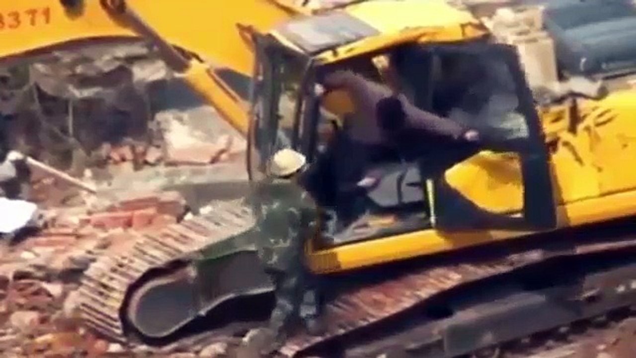 Amazing Idiots Operator Construction Excavator Trucks Heavy Equipment