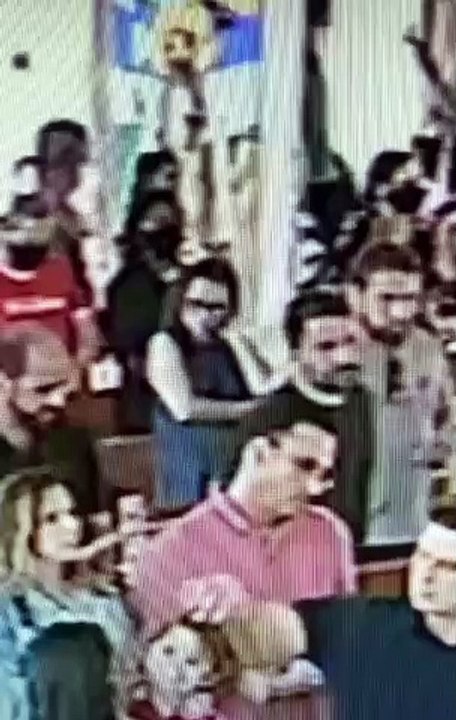 Idosa Tem Bolsa Furtada Enquanto Rezava Em Igreja De Guas Claras