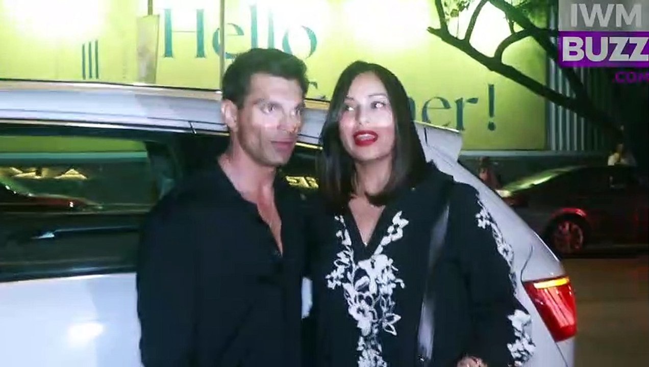 Bipasha Basu With Husband Karan Singh Grover Spotted On Valentine S Day