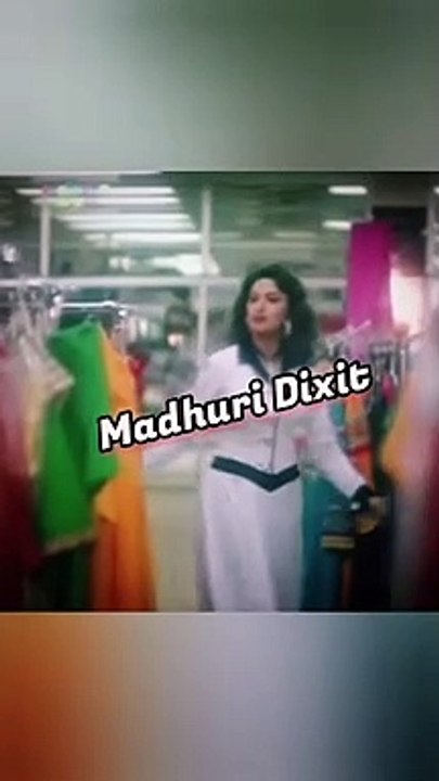 Madhuri Dixit Sanjoy Dutt Song S Tamma Tamma Loge Mera Dil Bhi