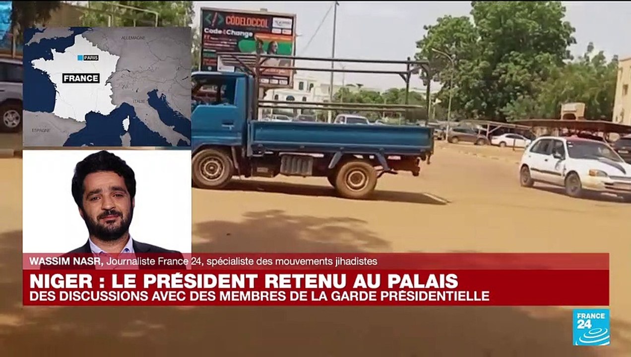 Niger Le Pr Sident Retenu Au Palais Des Discussions Avec Des Membres