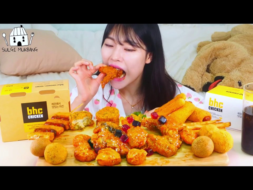 Asmr Mukbang Bhc New Menu Rogelking Chicken And Bburinkle Side Menu