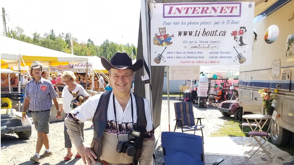 Robert (Ti-Bout) Bouchard Country