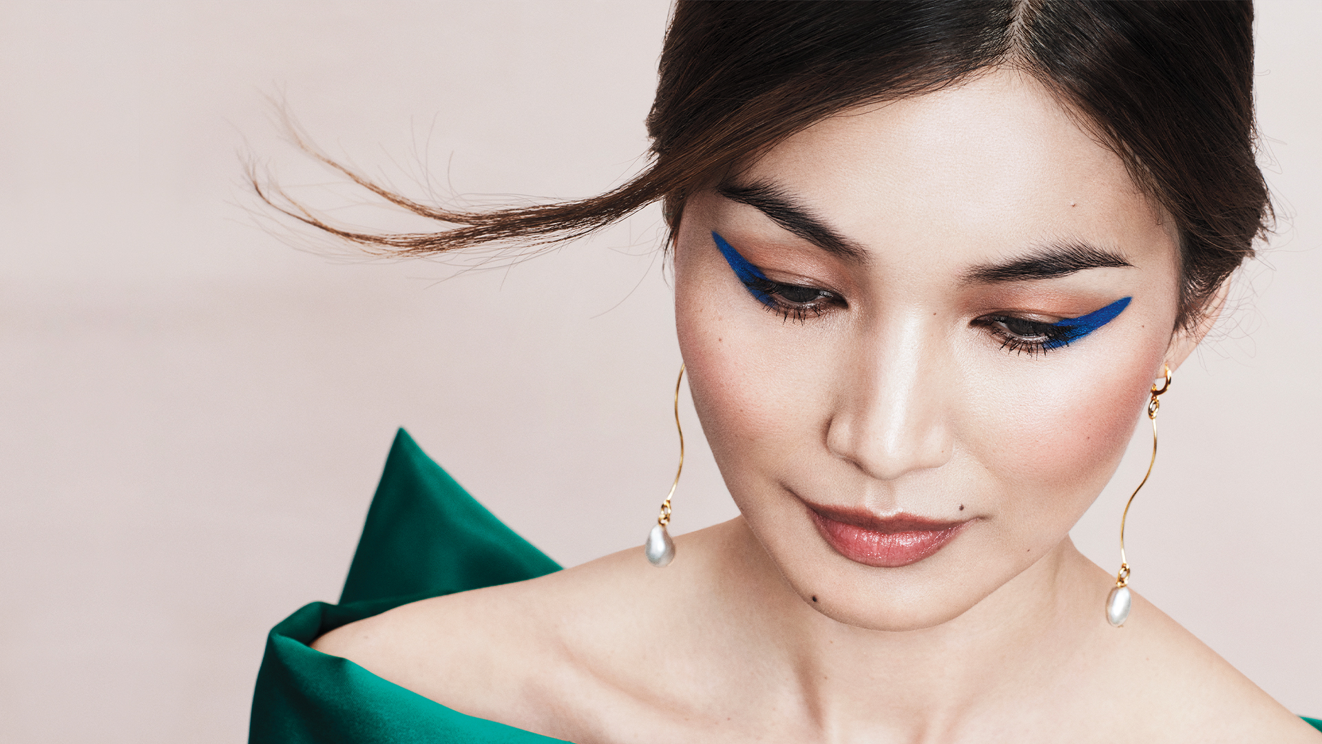 Dailymotion banner for @allure
