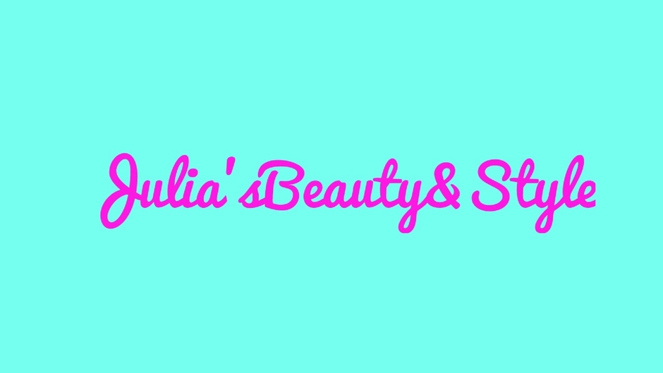 Julia Beauty and Style