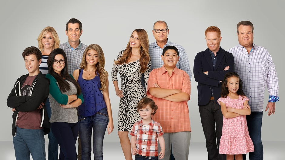 ★  Modern Family Season 9 Watch Free  ★