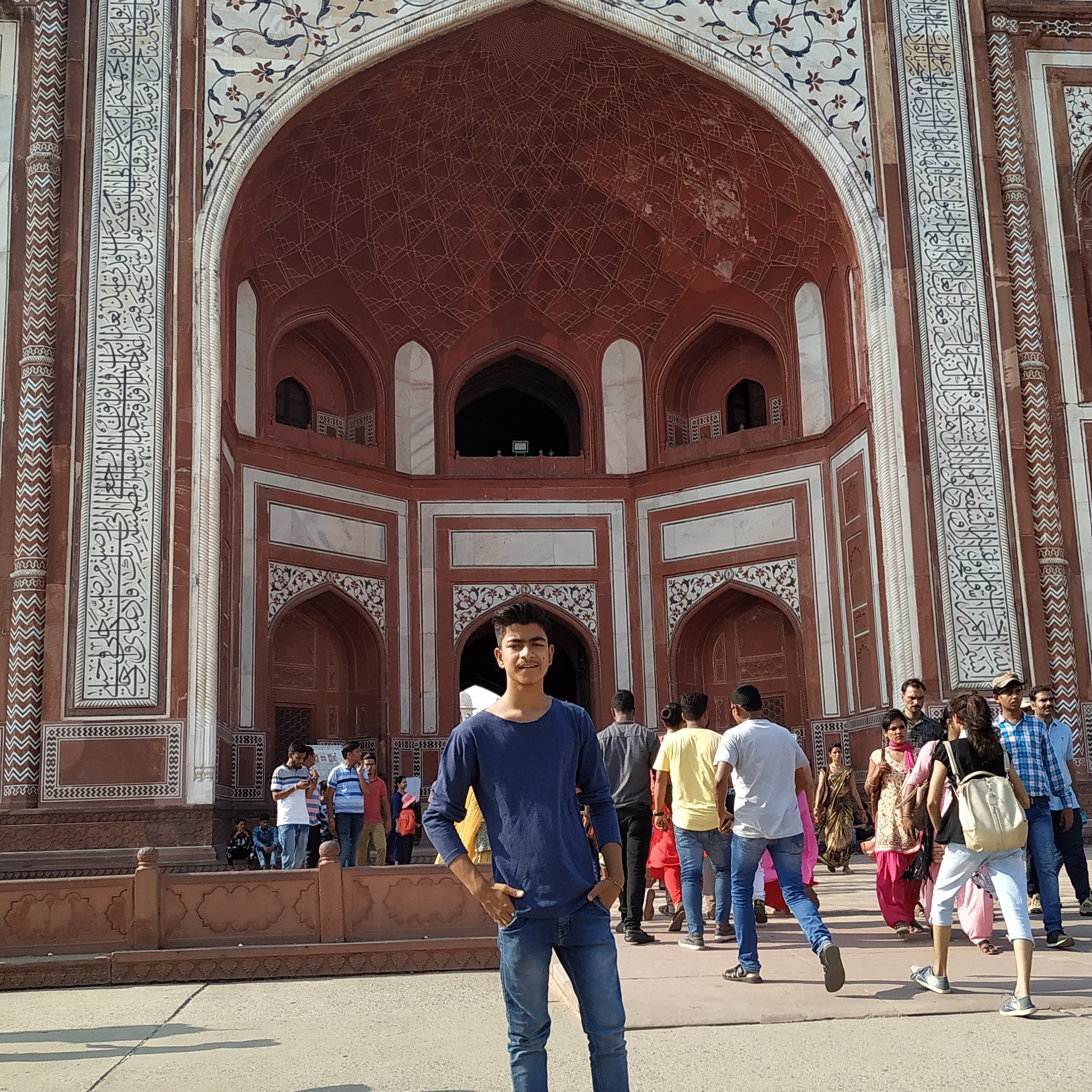 Shanawaz the vlogger