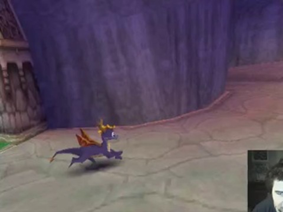 Kaaido joue à Spyro the Dragon. Souvenirs Souvenirs!