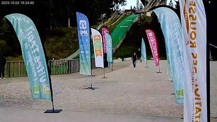 Ultra Trail Montagnes du Jura 2025 - Rousses entrée