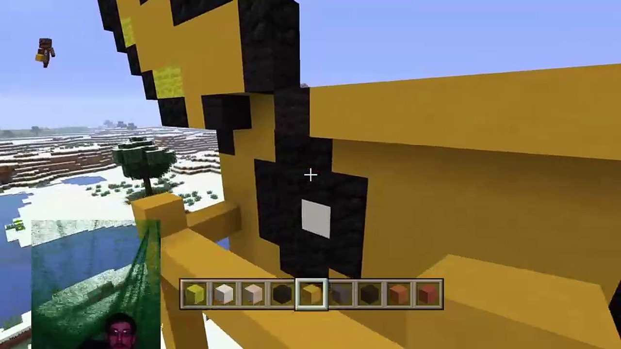 Minecraft sculpting pikachu