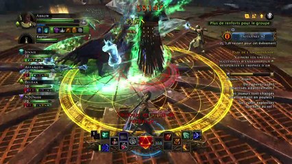 Salut a tous venez discuter ou joue