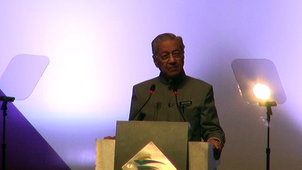 LIVE: Dr Mahathir delivers speech as acting education minister in Putrajaya