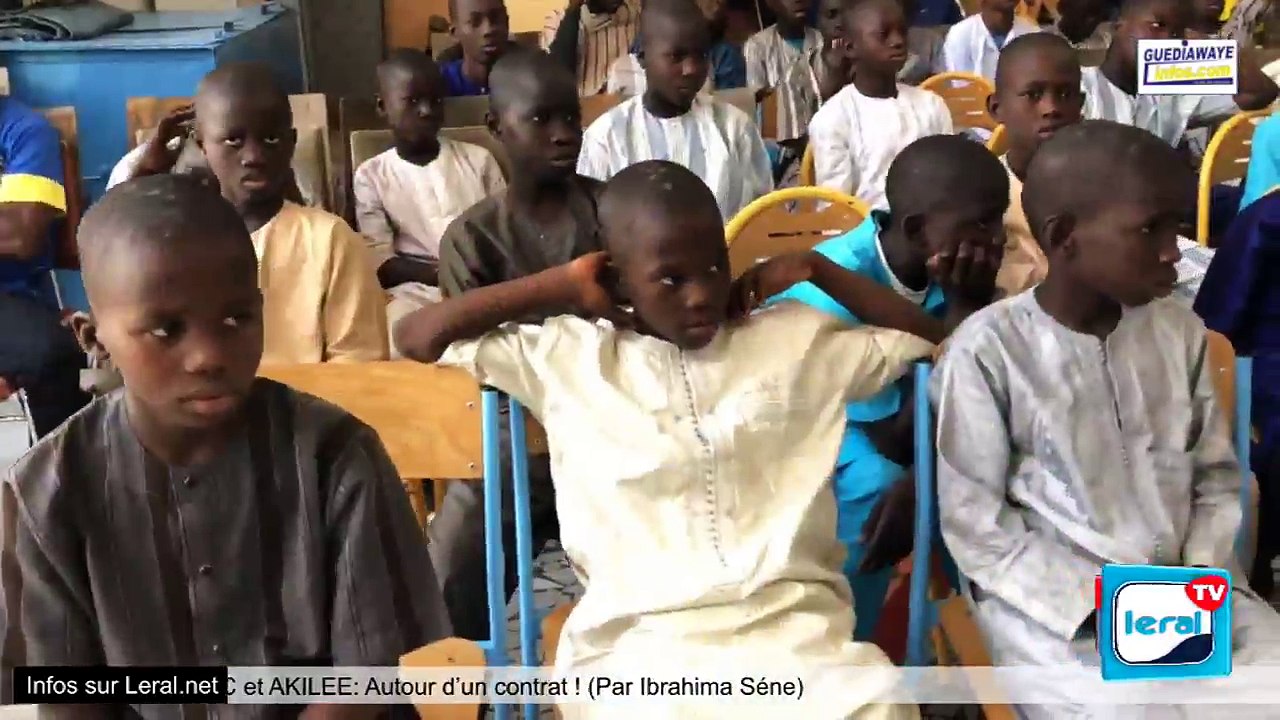 EN DIRECT LA PRIERE DE L' AID EL FITR KORITE à la grande Mosquéé Massalokoul JINANE