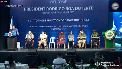 Скачать видео: Duterte attends destruction of drugs event in Trese Martires, Cavite