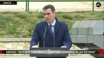 Sánchez blanquea el acercamiento de terroristas con un acto de autobombo para destruir armas de ETA