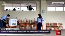 Candidato presidencial de Ecuador Guillermo Lasso emite su voto