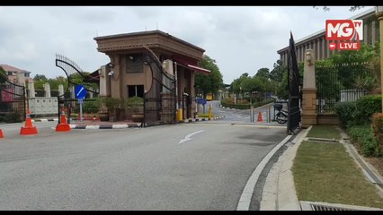 下载视频: LIVE | Suasana di perkarangan Kompleks Perdana Putra