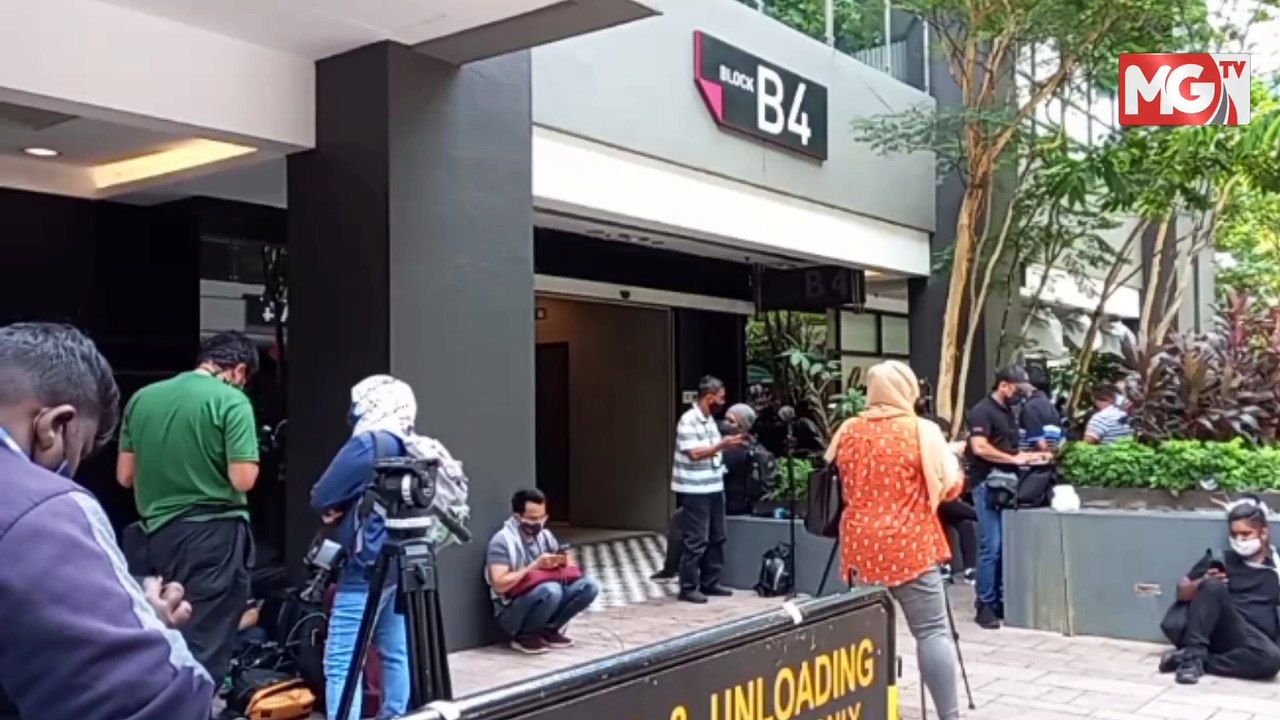 (((LIVE))) Perdana Menteri Tan Sri Muhyiddin Yassin menghadiri mesyuarat tertutup bersama pemimpin Perikatan Nasional di Publika