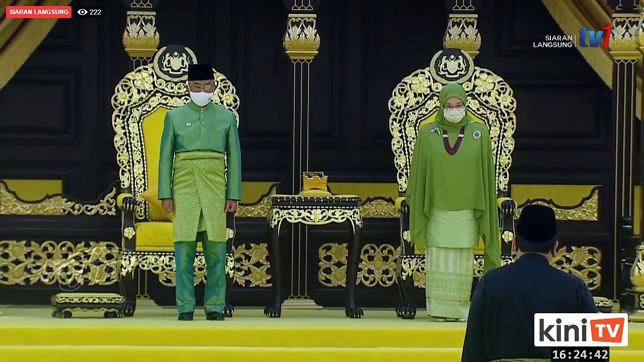 LIVE: Swearing-in ceremony for new ministers an...