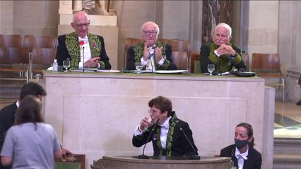 Séance solennelle sous la Coupole
