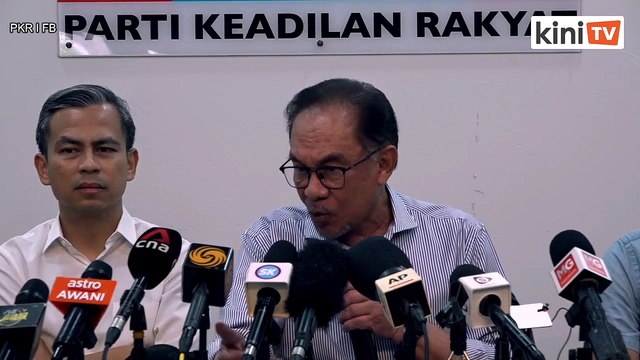 LIVE: Anwar Ibrahim announces Rais Hussin's entry into PKR