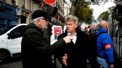 EN DIRECT de la manifestion parisienne pour les salaires et les retraites