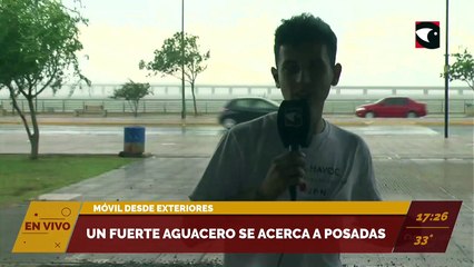 Un fuerte aguacero se acerca a Posadas.