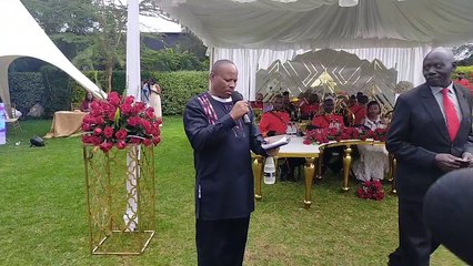 Laura weds Kelvin