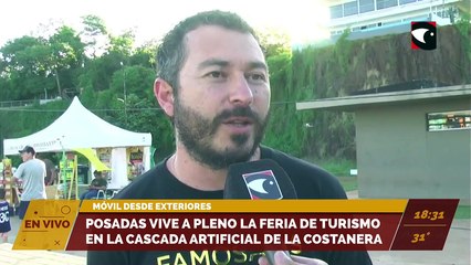 Posadas vive a pleno la Feria de Turismo en la Cascada Artificial de la Costanera.