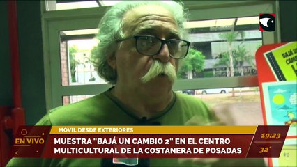 Muestra "Bajá un Cambio 2" en el Centro Multicultural de la Costanera de Posadas.