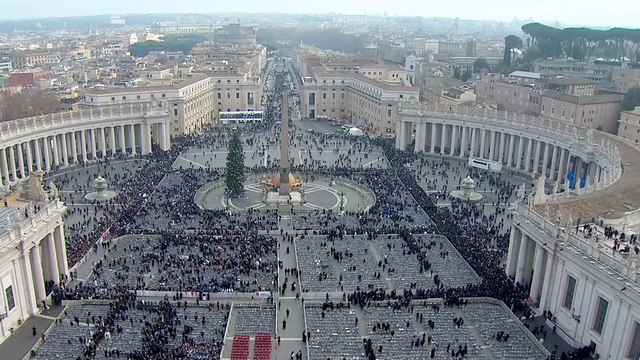DIRECTO | Funeral del papa emérito Benedicto XVI presidido por el papa Francisco en la plaza de San Pedro
