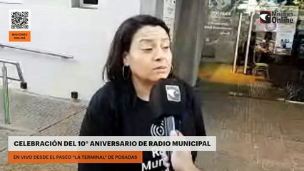 Celebración del 10° aniversario de Radio Municipal en el Paseo "La Terminal"