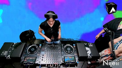 GIRLS ON DECKS w/ Yuzo, Xena, Zion, Qrian, Nijeii, Cakeday, Shanny, Ivedecks, Donna Goldn