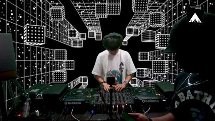 Doberman pres. STRAIGHT KRISPY [HIP HOP ALL DAY]