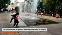 Familias disfrutan de las vacaciones de invierno en Posadas