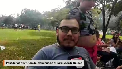 Posadeños disfrutan del domingo en el Parque de la Ciudad