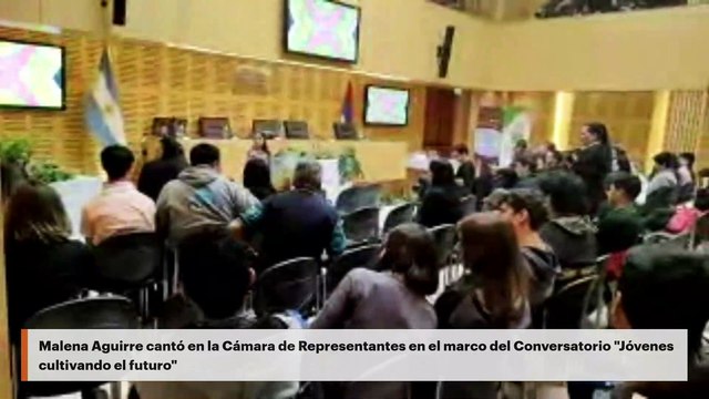 Malena Aguirre cantó en la Cámara de Representantes en el marco del Conversatorio Jóvenes cultivando el futuro