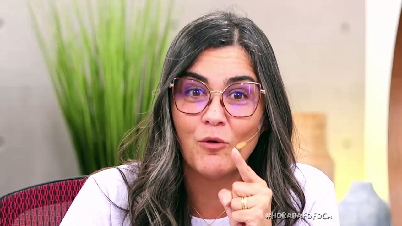 Revoltado, Leo Dias detona Jade Picon; Simone explica curtida polêmica e Simaria "responde".