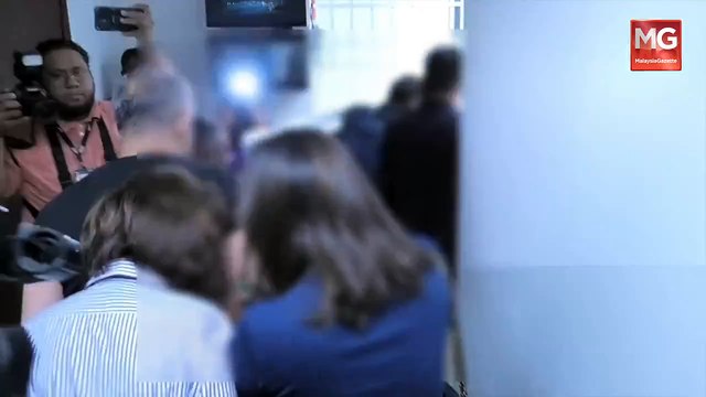 ((LIVE)) Kaum India Kurang Setia: Kenyataan Tun M Penghinaan. Seleweng Wang Zakat, Suami Isteri Dibebas Dengan Bon