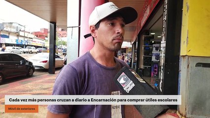 Cada vez más personas cruzan a diario a Encarnación para comprar útiles escolares