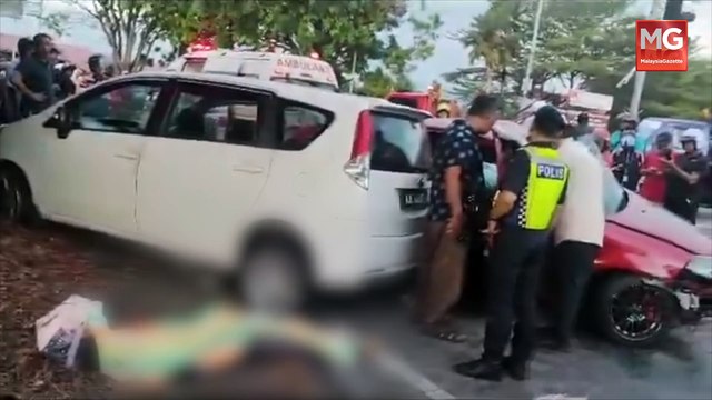 ((LIVE)) Bersekongkol Dengan PATI Bina Penempatan Haram. Pemandu Halang Ambulans Ada Tujuh Saman