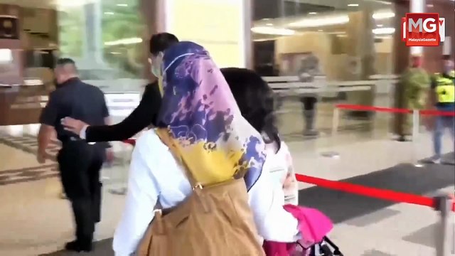 ((LIVE)) Polis Siasat Wartawan Dicabul . Permohonan Rosmah Gugur Pertuduhan Masih Dipertimbang