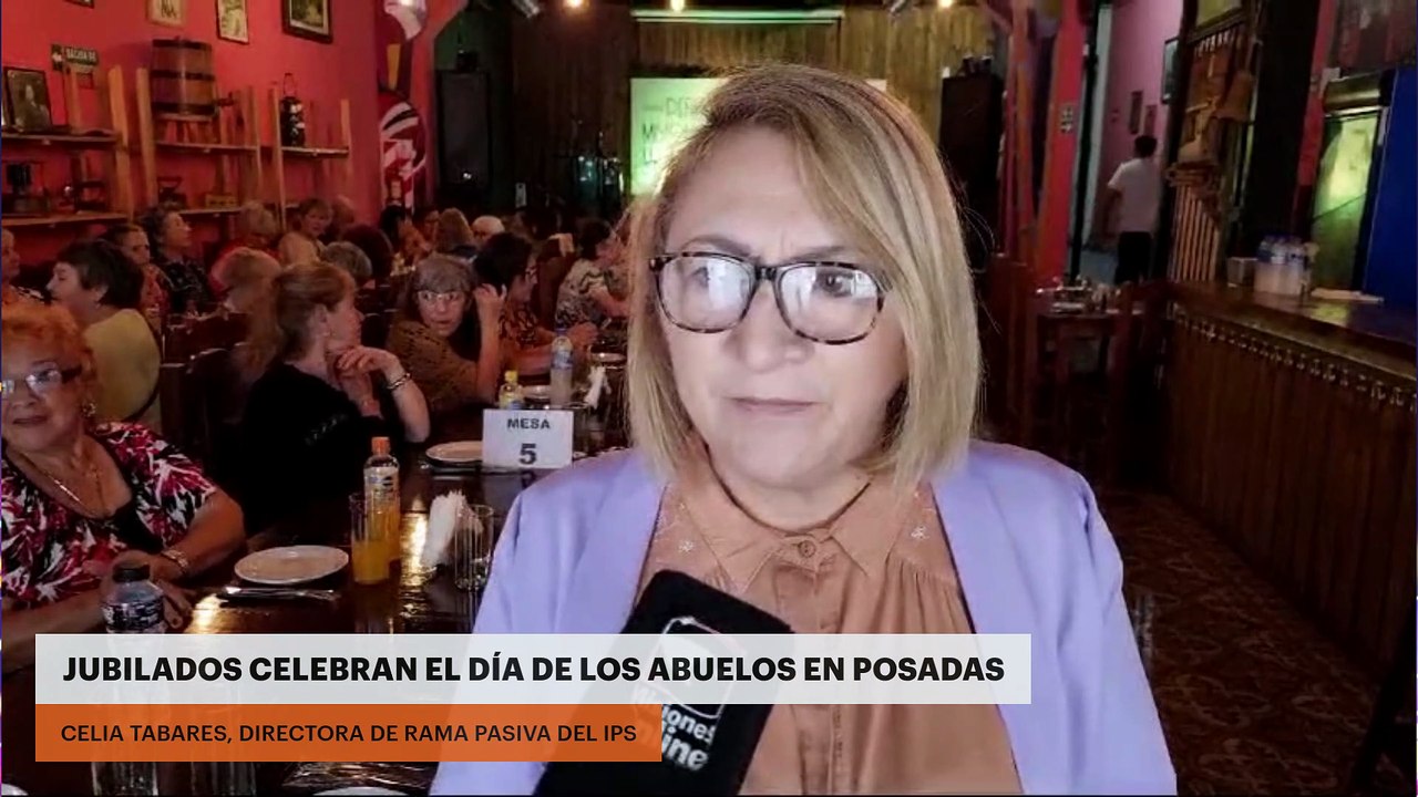 JUBILADOS CELEBRAN EL DÍA DE LOS ABUELOS EN POSADAS