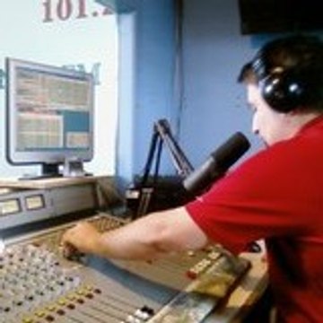 radiohugo49