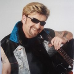 Johnny-lorada57