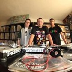 DJ CLIF