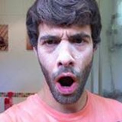 Clint_pou
