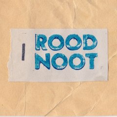 Stadserf rood|noot