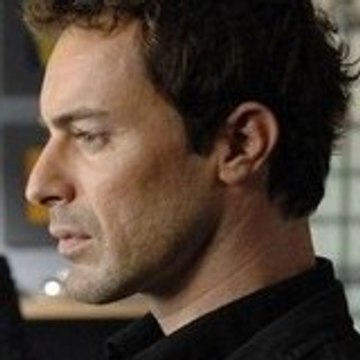 Gedeon Burkhard Clips